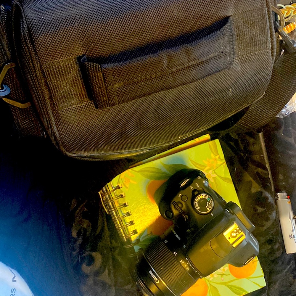 Canon EOS rebel 5